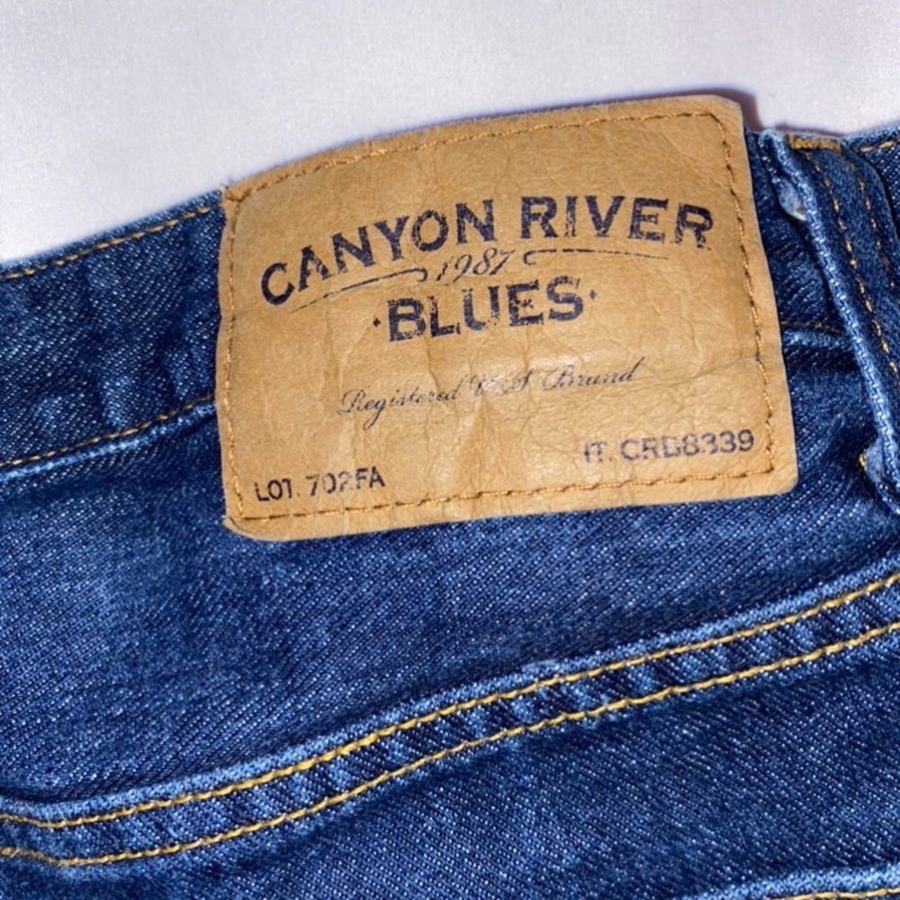 Canyon River Blues Regular Fit Jeans - Picture 9 of 11